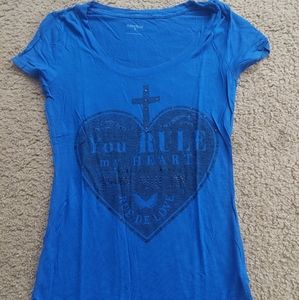 Lightweight graphic t